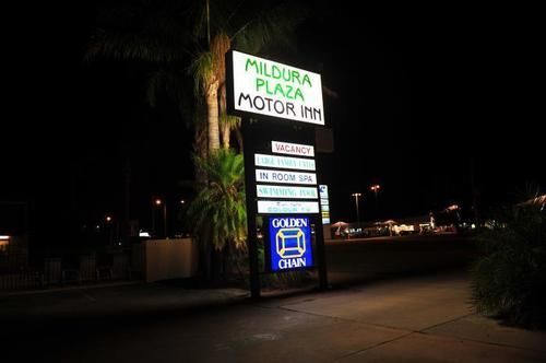 Mildura Plaza Motor Inn Bagian luar foto